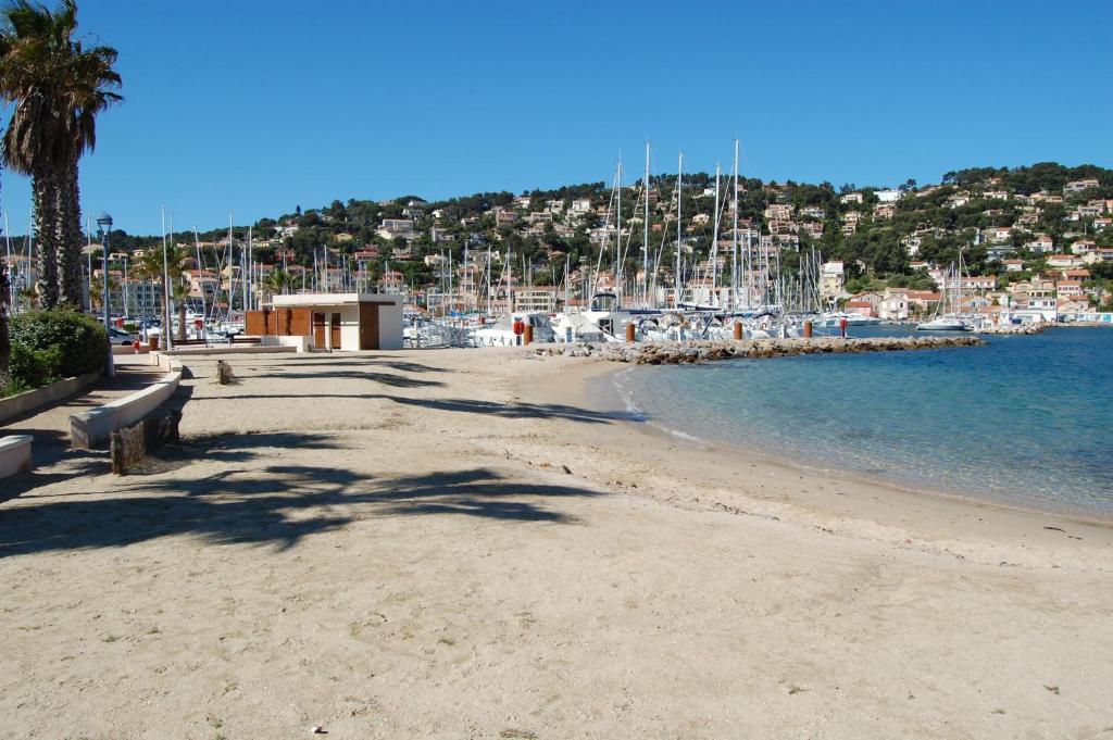 Le Barock Hotel Saint-Mandrier-sur-Mer Quarto foto